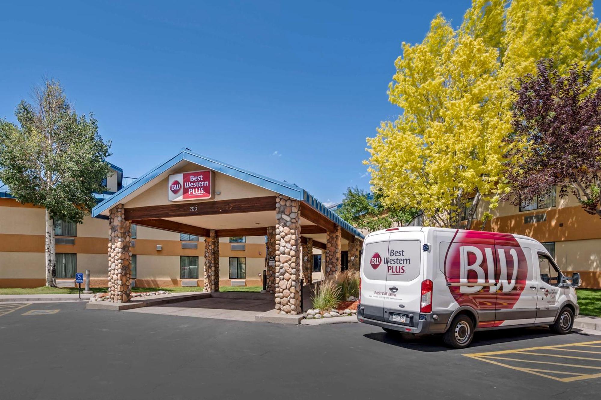 Best Western Plus Eagle Vail Airport Buitenkant foto