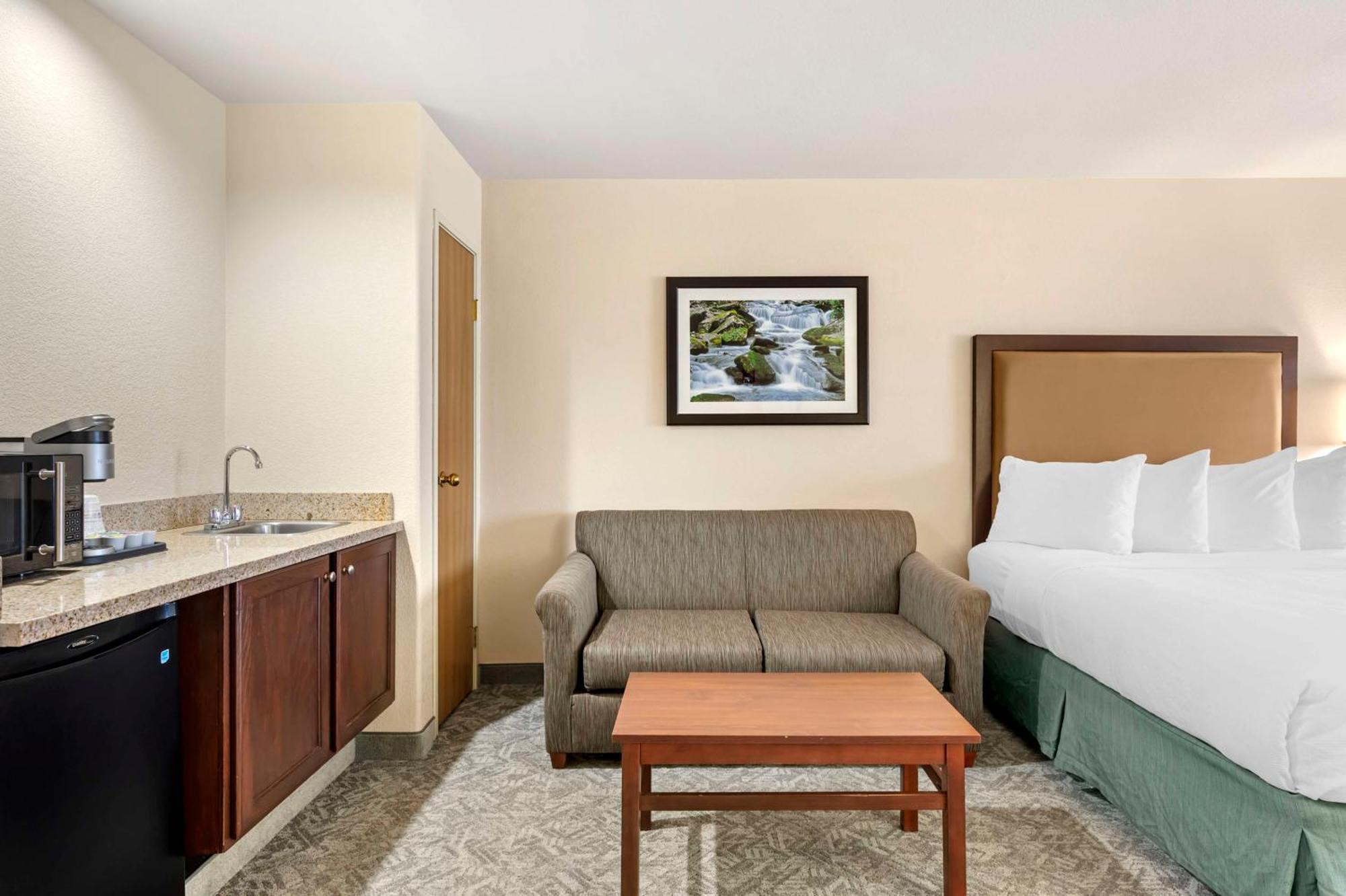 Best Western Plus Eagle Vail Airport Buitenkant foto