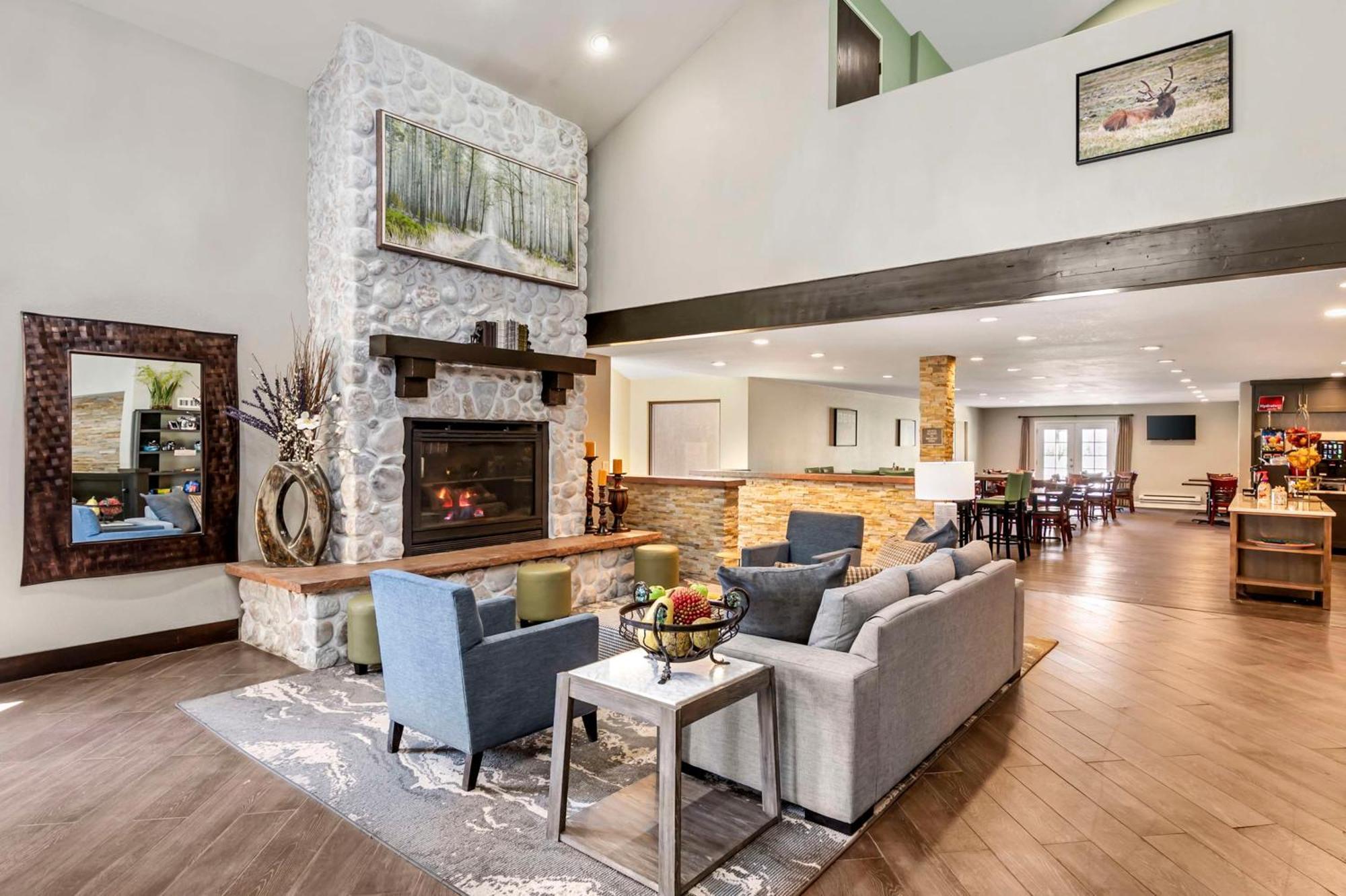 Best Western Plus Eagle Vail Airport Buitenkant foto