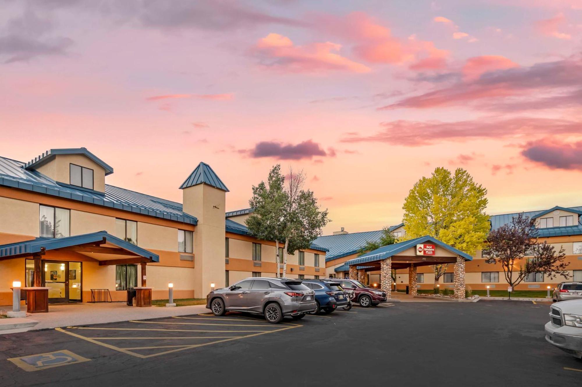 Best Western Plus Eagle Vail Airport Buitenkant foto