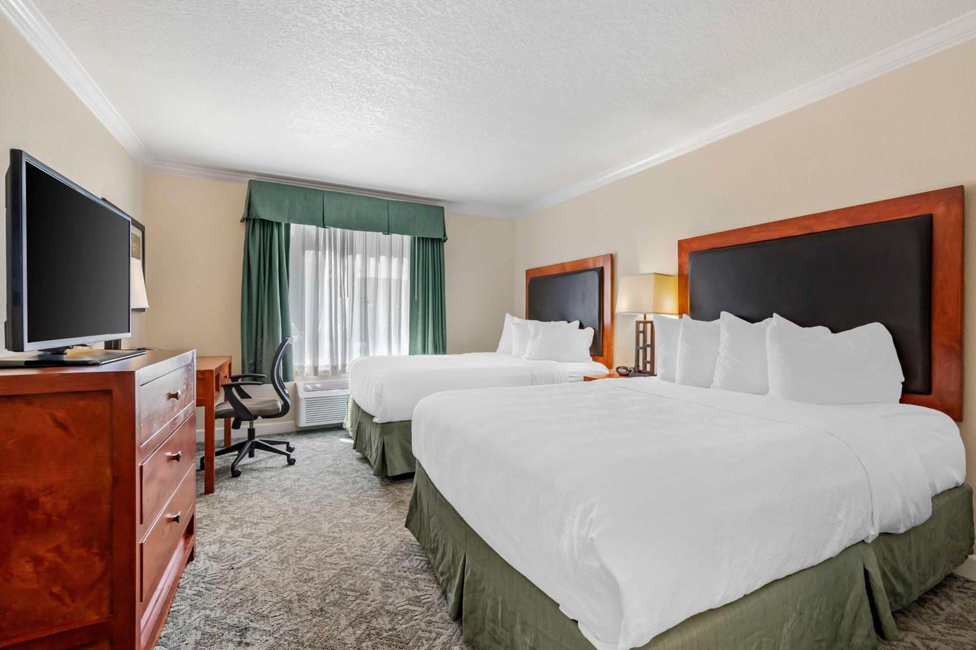 Best Western Plus Eagle Vail Airport Buitenkant foto